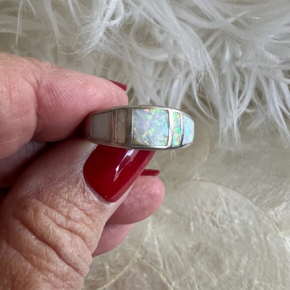 5 Stone Lab Made Opal Band Ring, size 8.5 - Picture 8 of 9